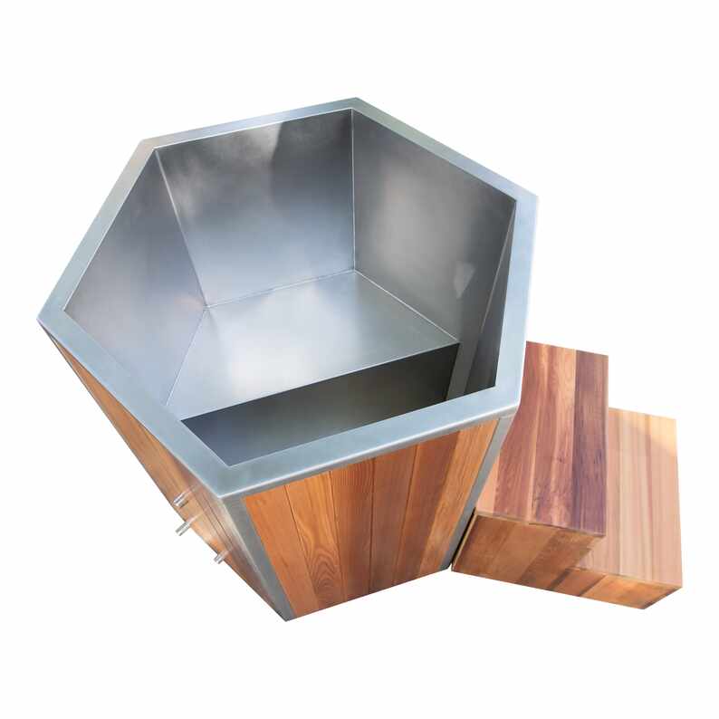Cedar Cold Plunge Tub na may Access Step